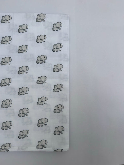 Elephant Print Muslin Square 80×80